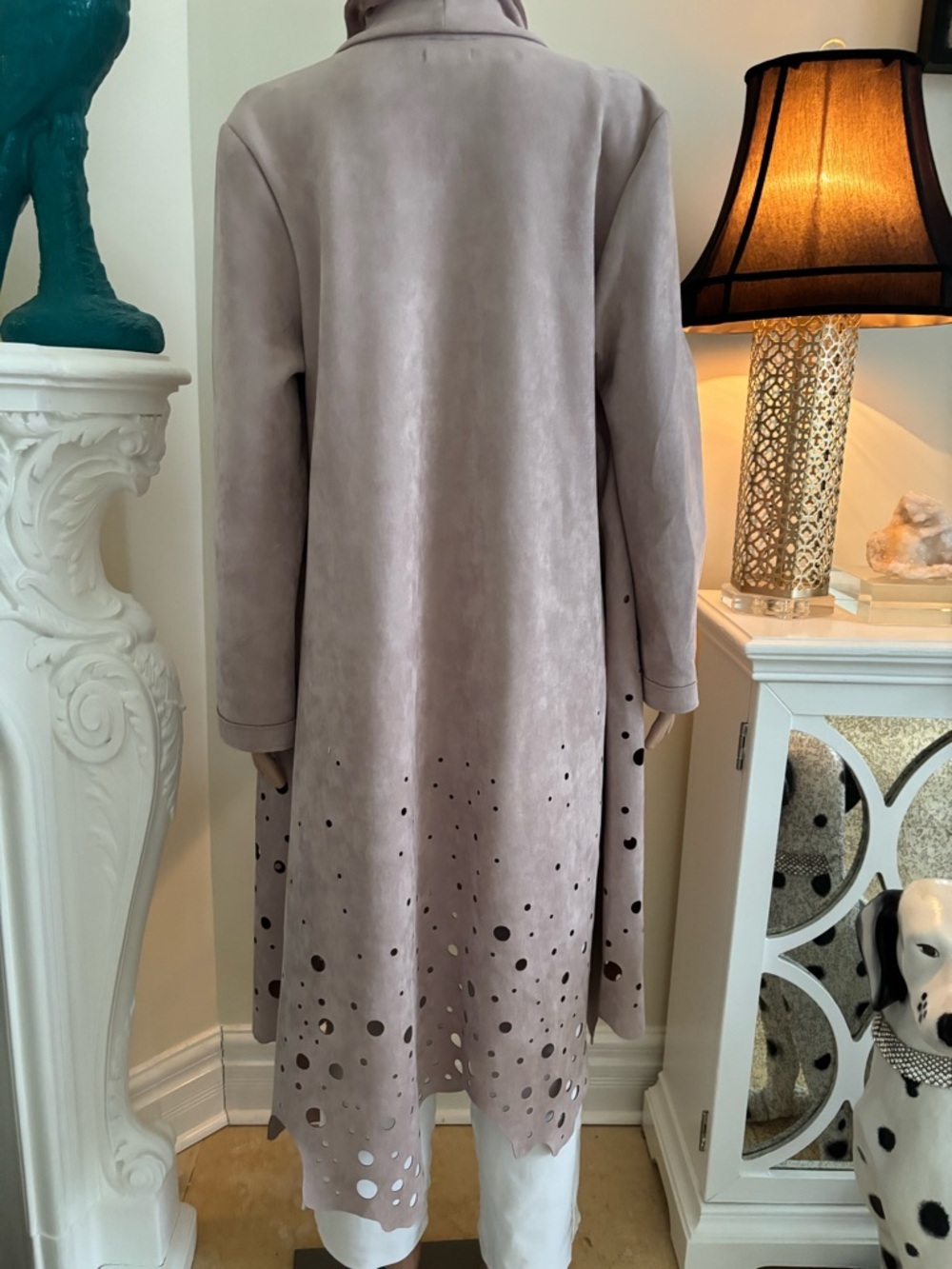 Talk of the Walk Mauve Blouse with Delicate Textured Yoke - Picture 7 of 13